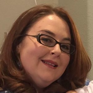 Meet your Posher, Rayna